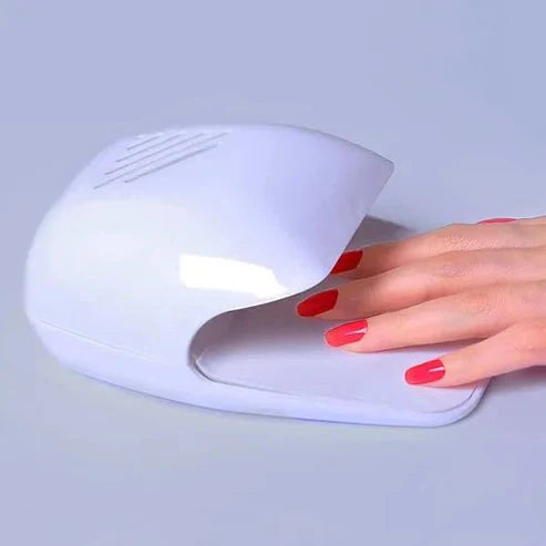 Nails Decorator
